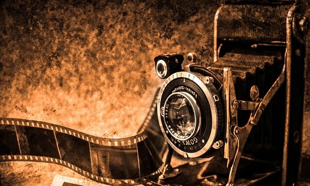 Jak zrobić film z krótkich filmików?