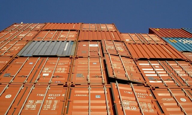 Do jakiej wartości przesyłek nowy pakiet e commerce wprowadził dodatkowe ułatwienia w odprawach? Do jakiej wartości przesyłek nowy pakiet e commerce wprowadził dodatkowe ułatwienia w odprawach?