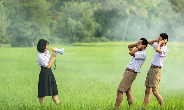 Jak napisać ogłoszenie o pracę w sklepie?